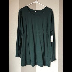 Side slit long sleeved shirt